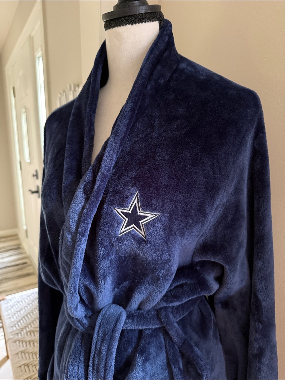 Dallas Cowboys Plush Long Navy Blue Robe Bathrobe Cozy Wrap Star L/XL